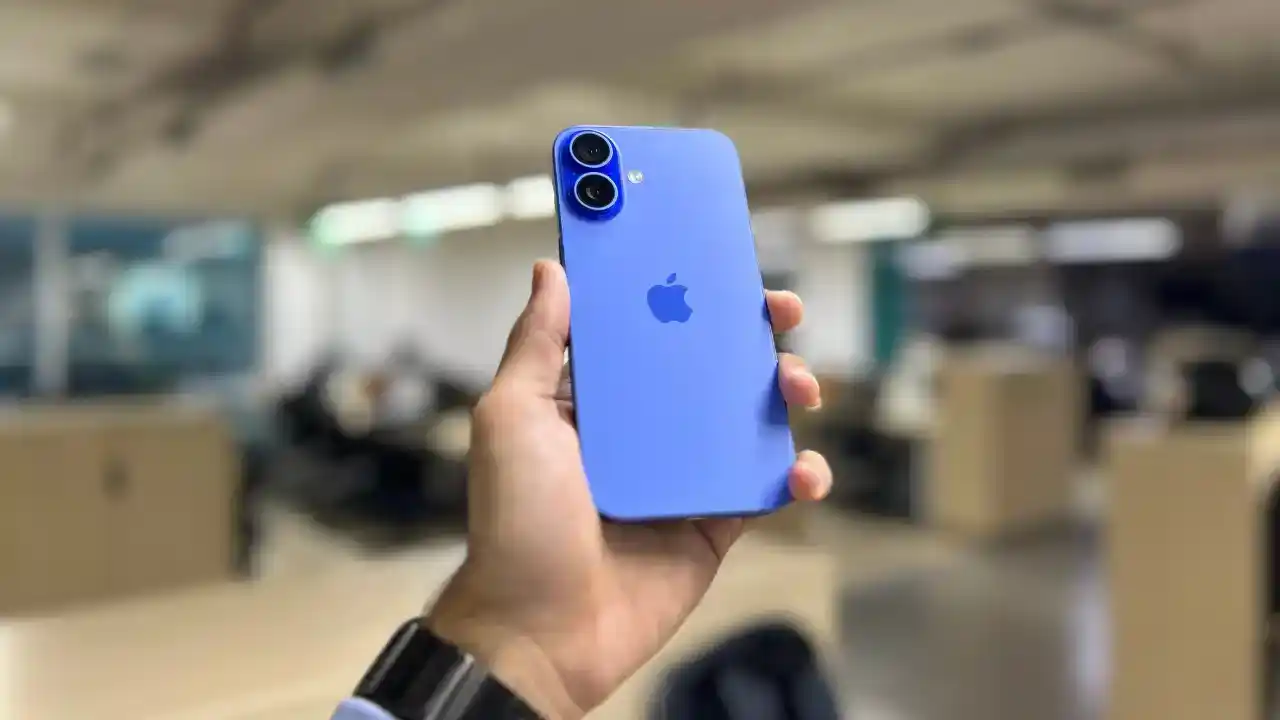 Apple iPhone 17 Pro vs. iPhone 16 Pro: What’s New in Price, Cameras, Design, and More